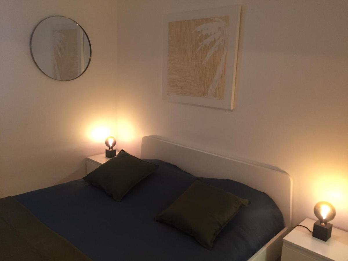Appartement Style Architecte Proche De La Plage Cannes Exteriér fotografie