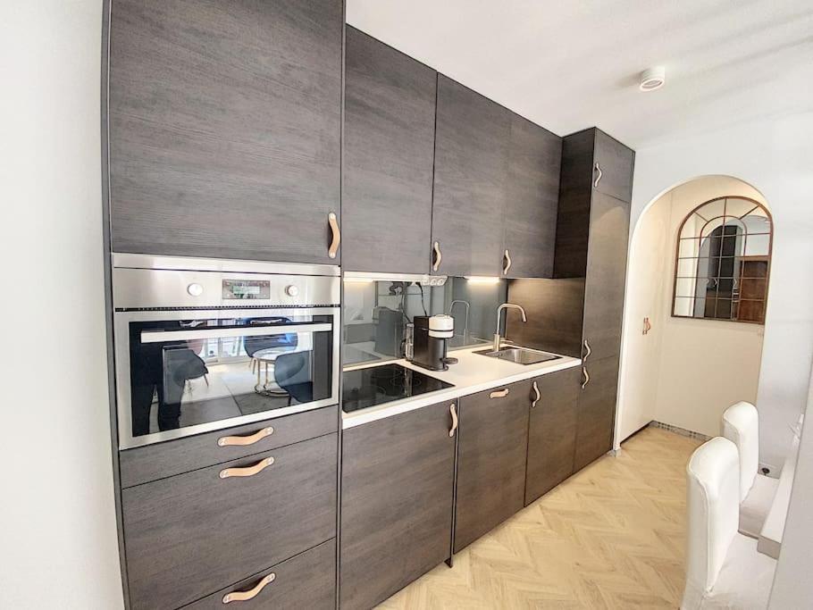 Appartement Style Architecte Proche De La Plage Cannes Exteriér fotografie